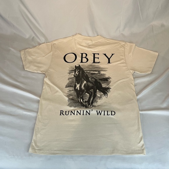 Obey Other - Obey Running Wild Graphic T-ShirtbMena Medium
